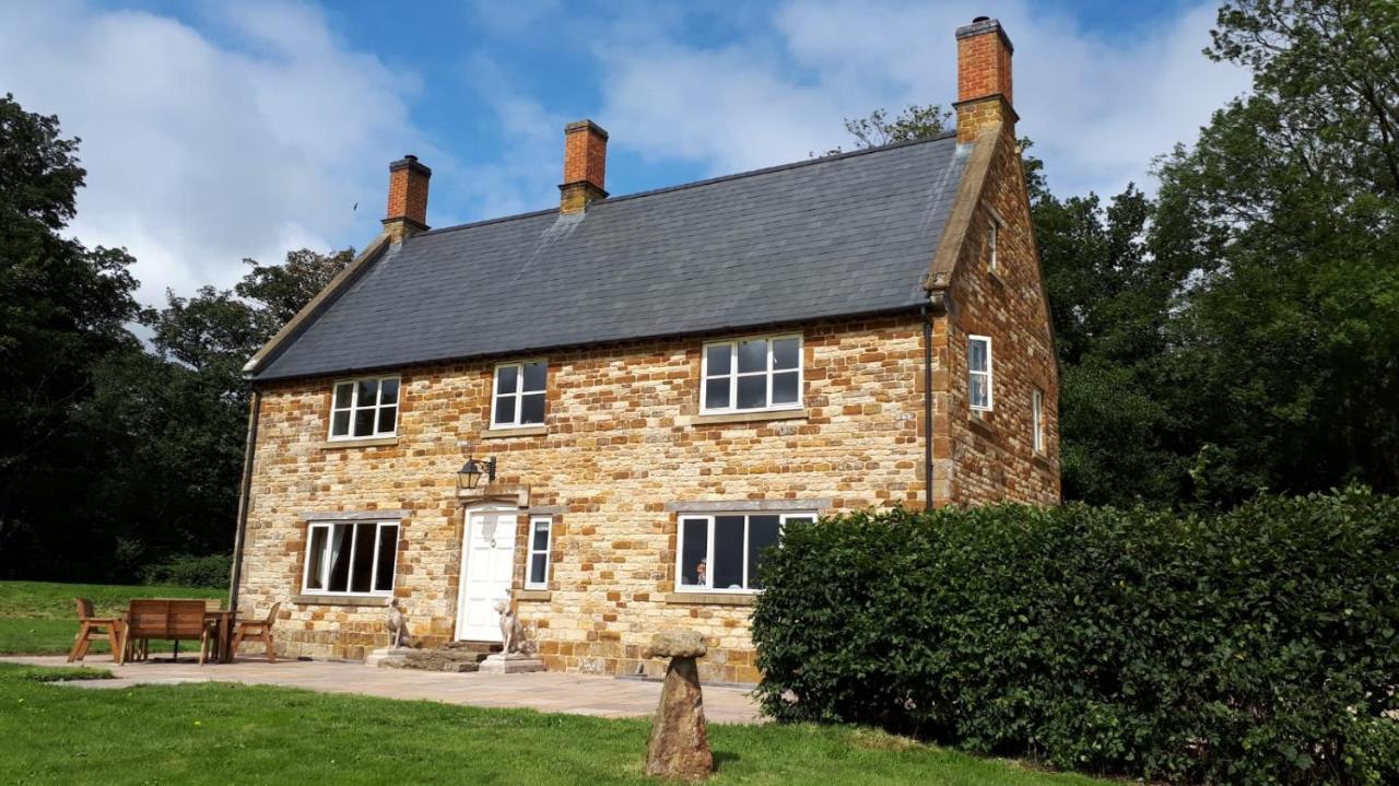 Cockley Hill Farm Bed & Breakfast Brackley  Dış mekan fotoğraf