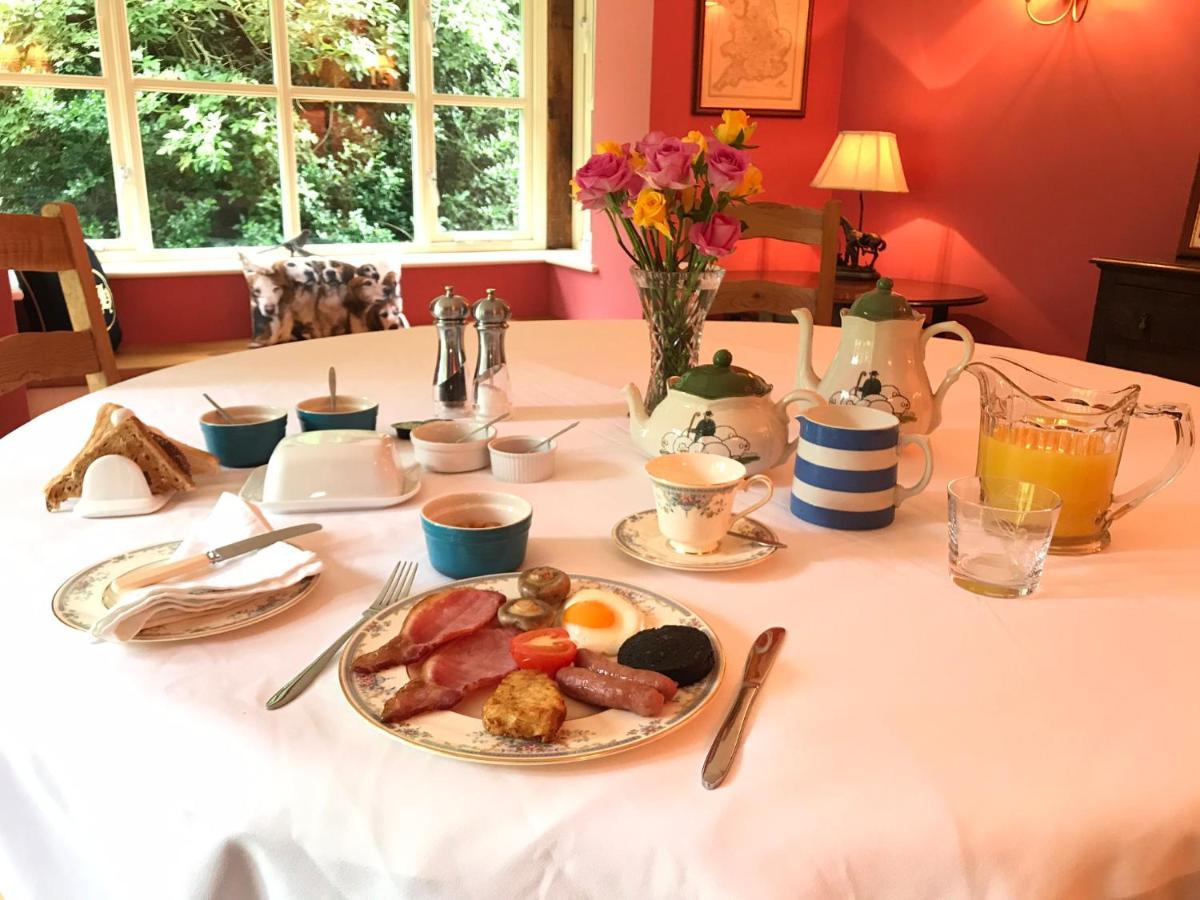 Cockley Hill Farm Bed & Breakfast Brackley  Dış mekan fotoğraf